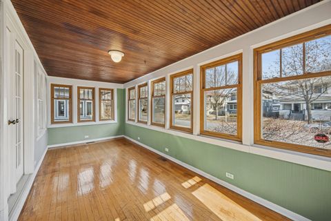 Tiny photo for 529 S Euclid Avenue, Oak Park, IL 60304 (MLS # 12573825)