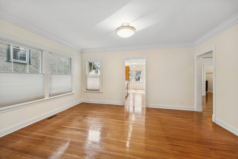 Tiny photo for 529 S Euclid Avenue, Oak Park, IL 60304 (MLS # 12573825)