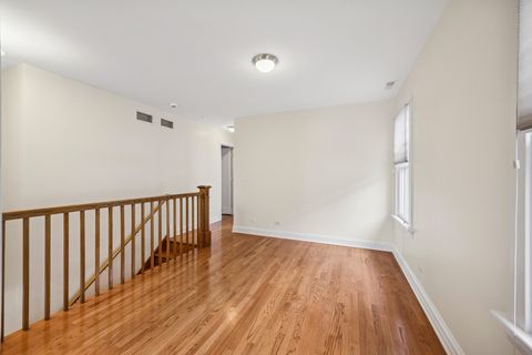 Tiny photo for 529 S Euclid Avenue, Oak Park, IL 60304 (MLS # 12573825)