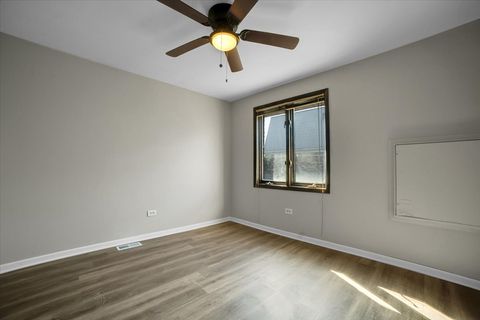 Tiny photo for 9835 S Harlem Avenue #T, Chicago Ridge, IL 60415 (MLS # 12585784)