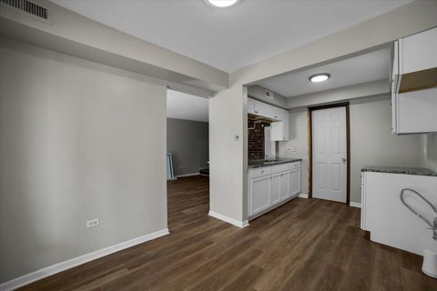 Tiny photo for 9835 S Harlem Avenue #T, Chicago Ridge, IL 60415 (MLS # 12585784)