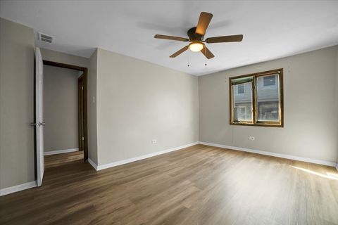 Tiny photo for 9835 S Harlem Avenue #T, Chicago Ridge, IL 60415 (MLS # 12585784)