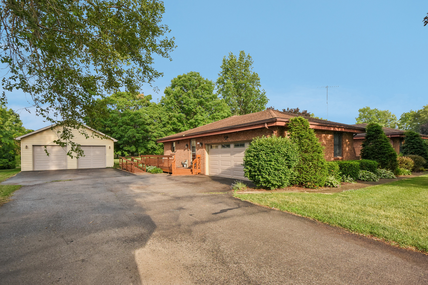 3560 Primrose Lane
