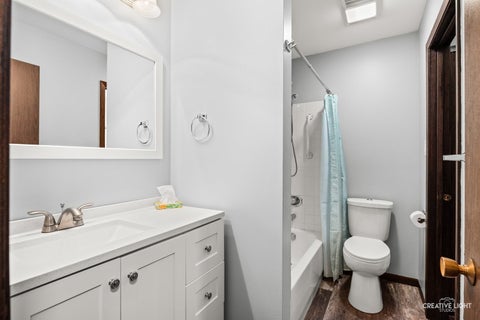 Tiny photo for 835 Farnham Lane #D, Wheaton, IL 60189 (MLS # 12768279)