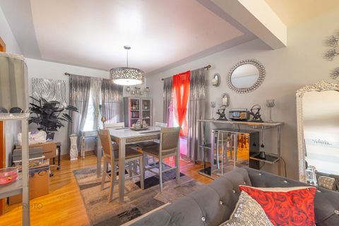 Tiny photo for Westchester, IL 60154 (MLS # 12525318)