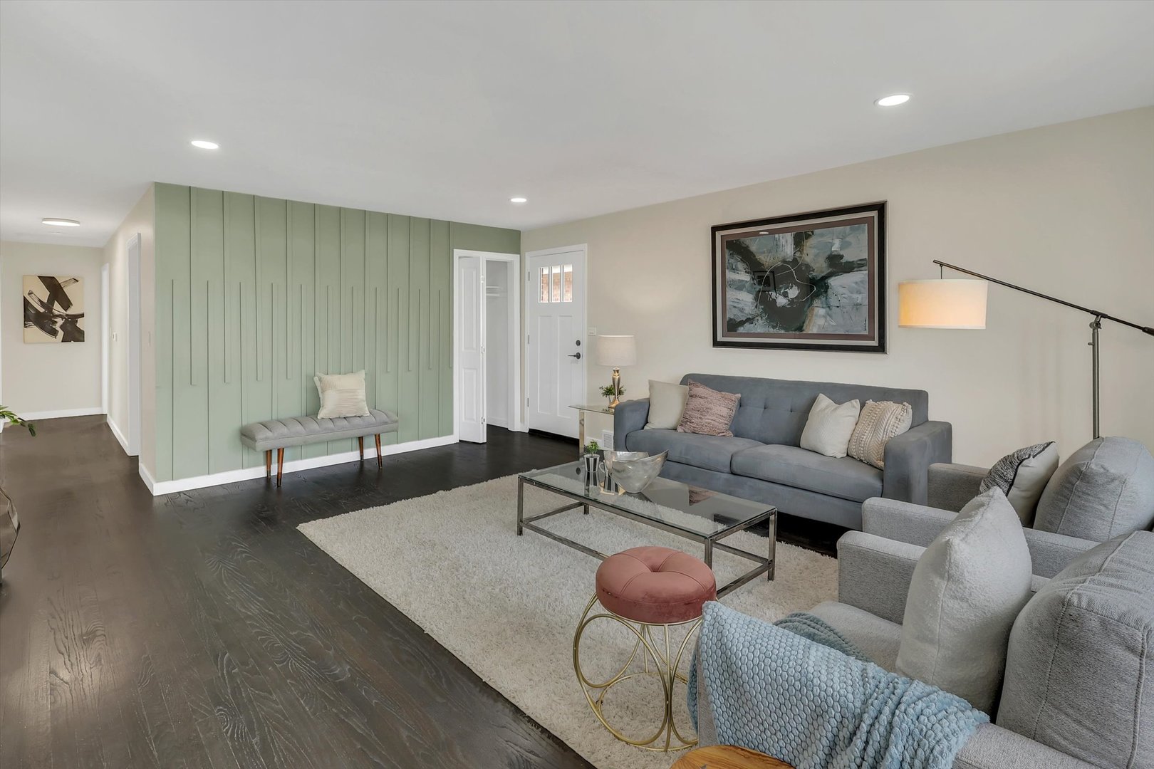 4821 N Mont Clare Avenue