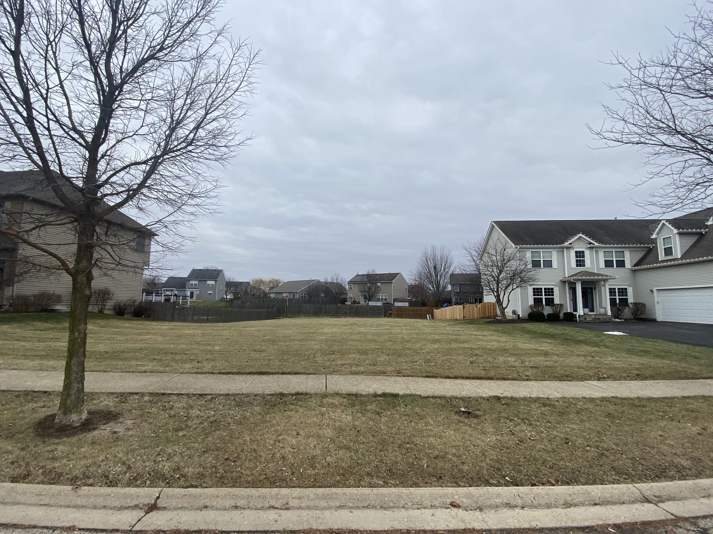 5270 Greenshire Circle