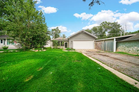 Tiny photo for 3108 S Woods Avenue, McHenry, IL 60051 (MLS # 12725533)