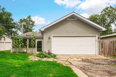Photo of 3108 S Woods Avenue, McHenry, IL 60051 (MLS # 12725533)