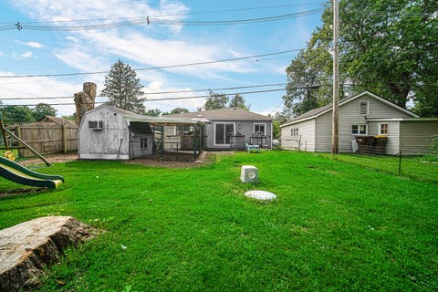 Tiny photo for 3108 S Woods Avenue, McHenry, IL 60051 (MLS # 12725533)