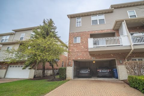 Tiny photo for 1156 Longwood Drive, Lisle, IL 60532 (MLS # 12625185)