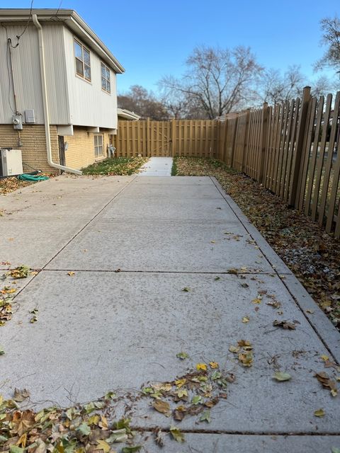 Tiny photo for 14920 Wentworth Avenue, Dolton, IL 60419 (MLS # 12522236)