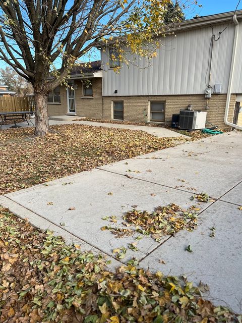 Tiny photo for 14920 Wentworth Avenue, Dolton, IL 60419 (MLS # 12522236)