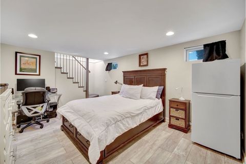 Tiny photo for 6 Iroquois Drive, Clarendon Hills, IL 60514 (MLS # 12650055)