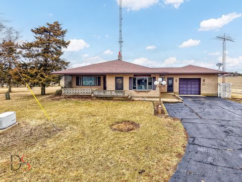 Tiny photo for 3476 E 27th Road, Marseilles, IL 61341 (MLS # 12590453)