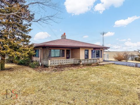 Tiny photo for 3476 E 27th Road, Marseilles, IL 61341 (MLS # 12590453)