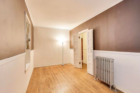 Tiny photo for 1737 W Barry Avenue #A, Chicago, IL 60657 (MLS # 12499221)