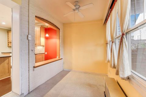 Tiny photo for 1737 W Barry Avenue #A, Chicago, IL 60657 (MLS # 12499221)