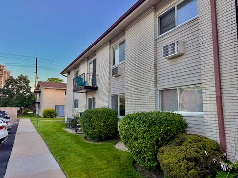 Tiny photo for 8896 David Place #201A, Des Plaines, IL 60016 (MLS # 12702184)