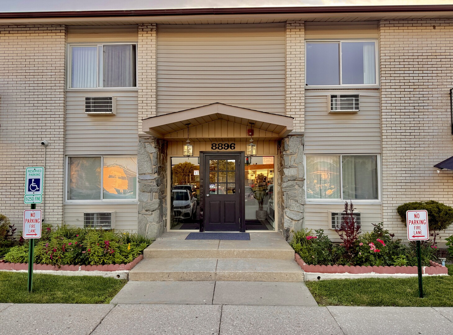 8896 David Place 201A