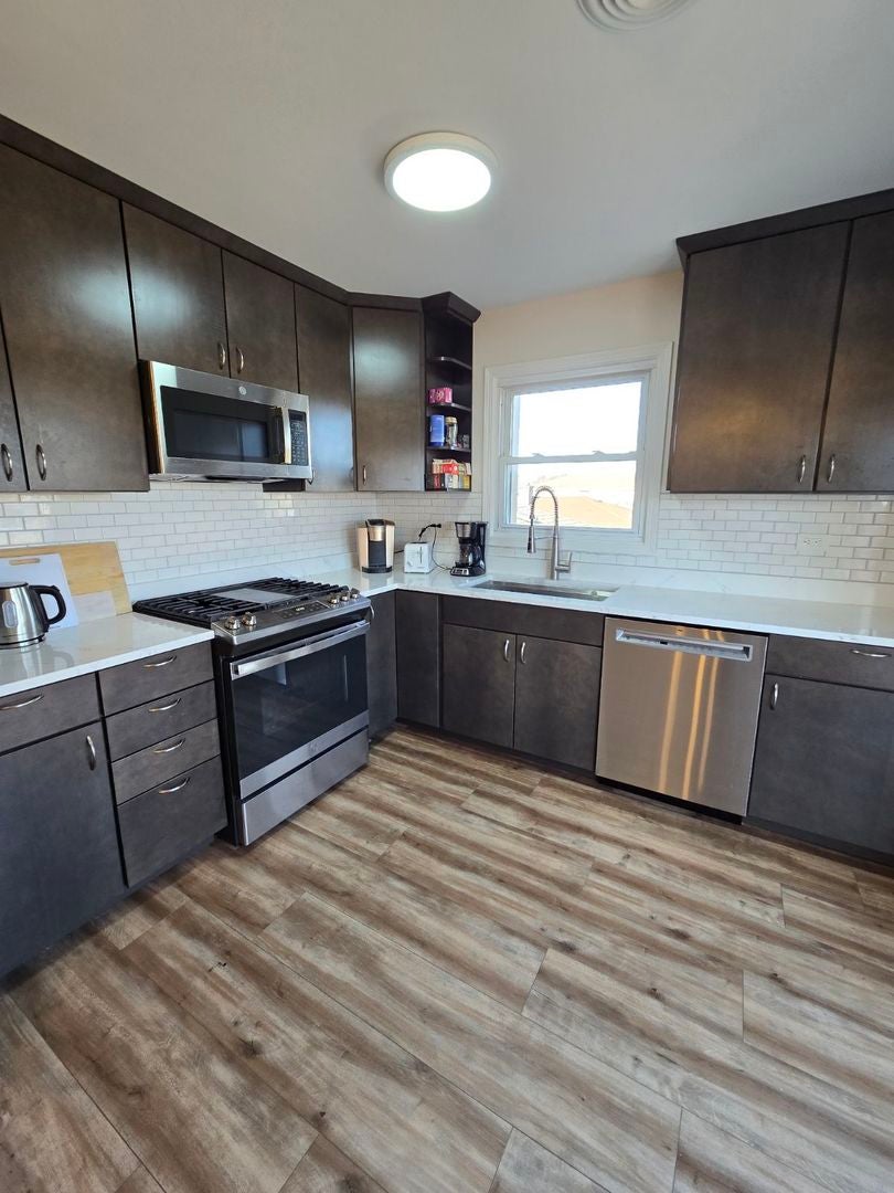 831 W Heritage Drive 2