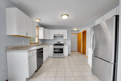 Tiny photo for 6621 Samantha Lane, Rockford, IL 61107 (MLS # 12493496)