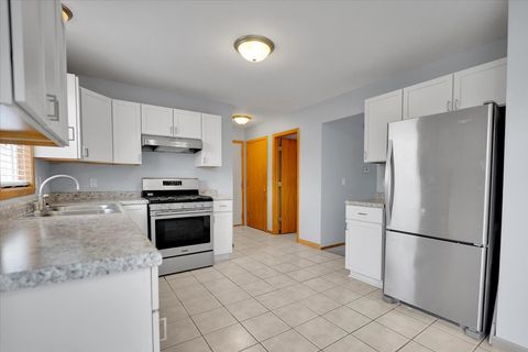 Tiny photo for 6621 Samantha Lane, Rockford, IL 61107 (MLS # 12493496)