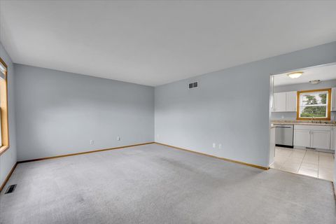 Tiny photo for 6621 Samantha Lane, Rockford, IL 61107 (MLS # 12493496)
