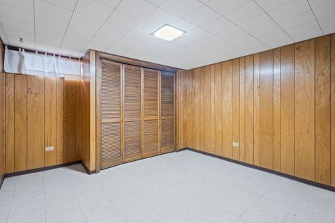 Tiny photo for 1021 Cedar Lane, Northbrook, IL 60062 (MLS # 12546666)