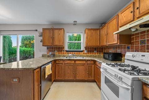 Tiny photo for 1982 Westridge Court, Romeoville, IL 60446 (MLS # 12755608)