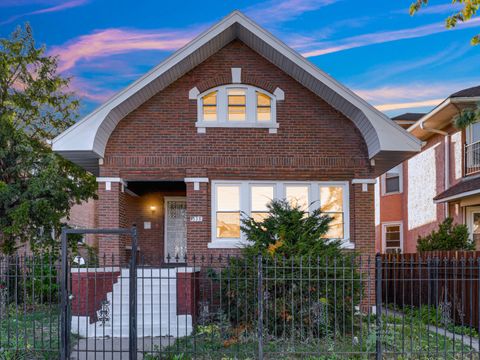 1138 N Central Avenue N Chicago IL 60651
