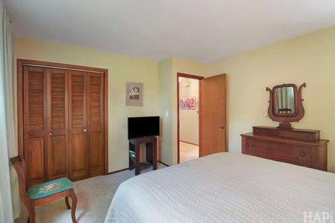 Tiny photo for 225 S Seymour Avenue, Mundelein, IL 60060 (MLS # 12729576)