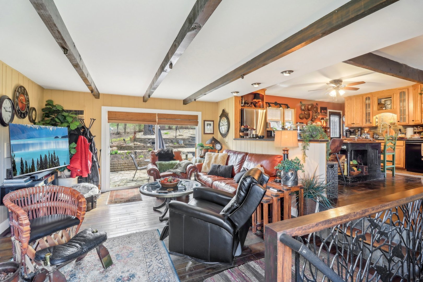3204 Hillside Drive