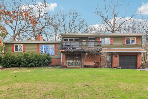 3204 Hillside Drive Wonder Lake IL 60097
