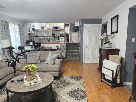 Tiny photo for 12840 S Blossom Drive, Alsip, IL 60803 (MLS # 12598452)