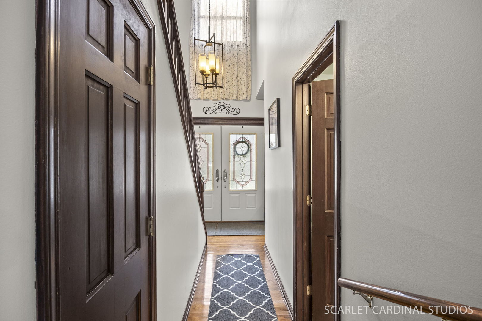 29W509 Point Oak Drive