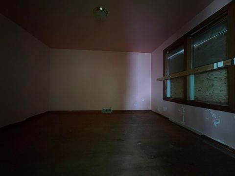Tiny photo for 12737 Honore Street, Blue Island, IL 60406 (MLS # 12672630)