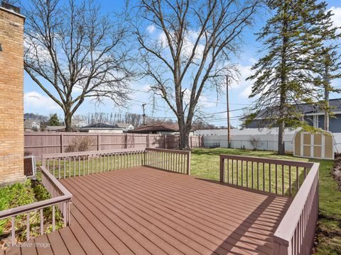 Tiny photo for 25 N Craig Place, Lombard, IL 60148 (MLS # 12592201)