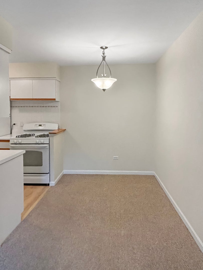 1500 Robin Circle 206