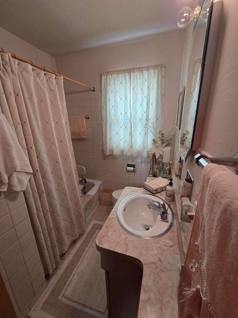 Tiny photo for 7416 W Winnemac Avenue, Harwood Heights, IL 60706 (MLS # 12689757)