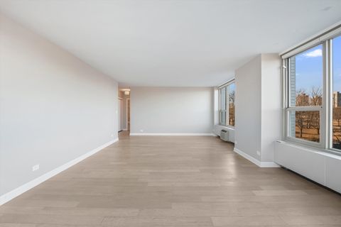 Tiny photo for 1550 N Lake Shore Drive #2A, Chicago, IL 60610 (MLS # 12531418)