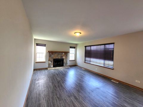 Tiny photo for 1073 Walker Court, Antioch, IL 60002 (MLS # 12510591)