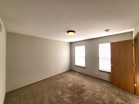 Tiny photo for 1073 Walker Court, Antioch, IL 60002 (MLS # 12510591)