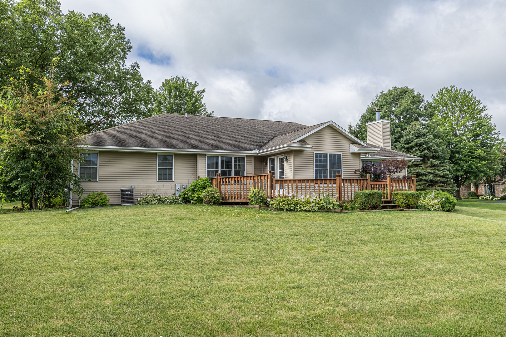 118 N Prairie Drive