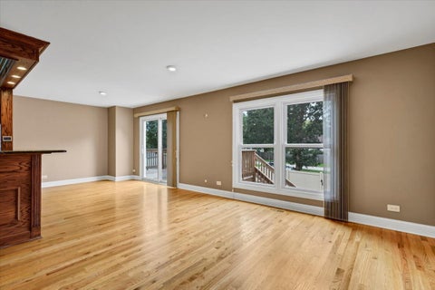 Tiny photo for 27 Spring Valley Lane, Streamwood, IL 60107 (MLS # 12736547)