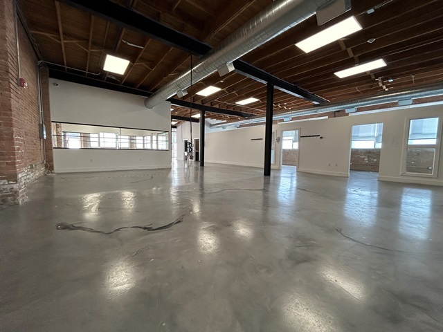 1438 W Fulton Street