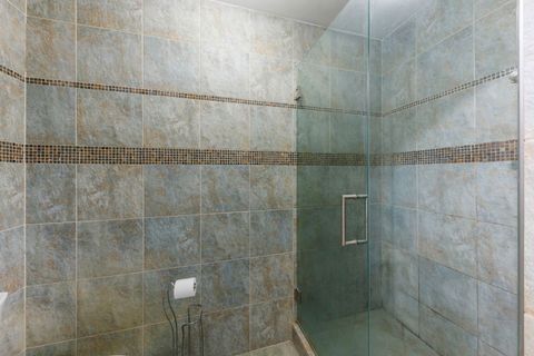 Tiny photo for 5200 CARRIAGEWAY Drive #101, Rolling Meadows, IL 60008 (MLS # 12520527)