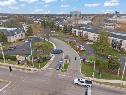 Tiny photo for 5200 CARRIAGEWAY Drive #101, Rolling Meadows, IL 60008 (MLS # 12520527)