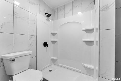 Tiny photo for 125 S BIRCHWOOD Avenue, Davenport, IA 52802 (MLS # QC4269782)