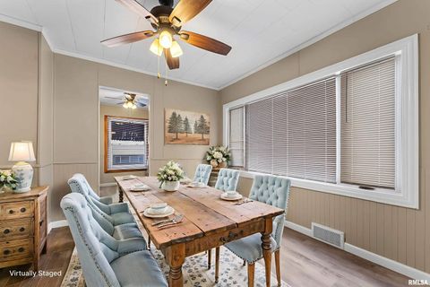 Tiny photo for 125 S BIRCHWOOD Avenue, Davenport, IA 52802 (MLS # QC4269782)